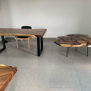 Bàn sofa me tây kiểu dáng tự nhiên độc, lạ, chất