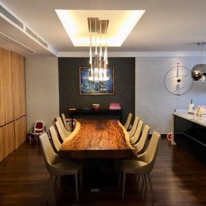 Bàn làm việc me tây nguyên tấm VIP